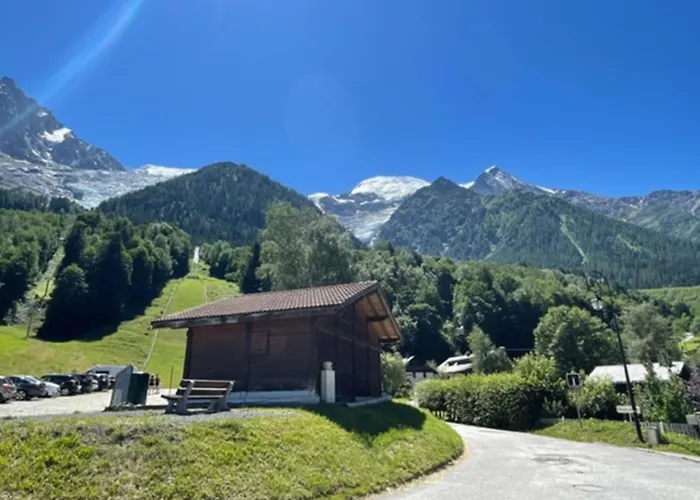 With View Near The Center Of Appartamento