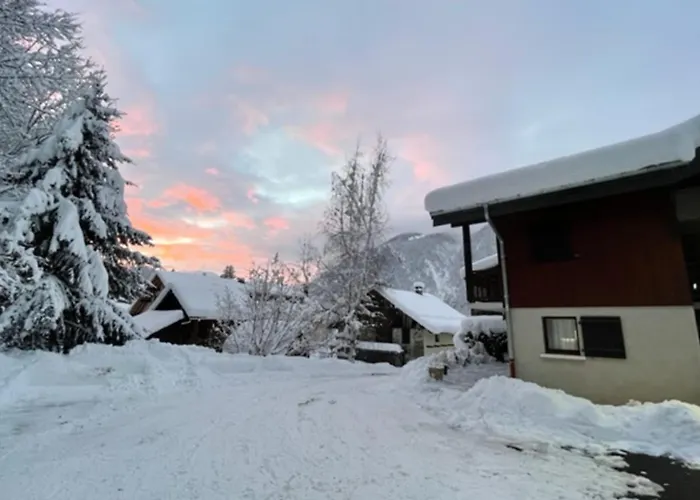 With View Near The Center Of 公寓