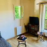 Apartamento With View Near The Center Of