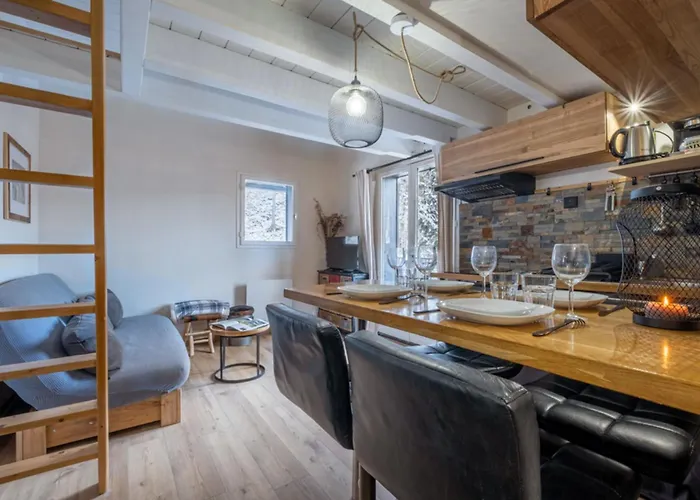 Apartment With View Near The Center Of