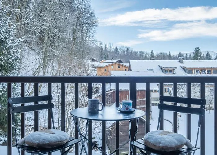 Apartment With View Near The Center Of Chamonix